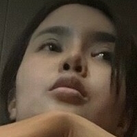 Yanisa Noey Çıplak