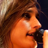 Yelle Çıplak