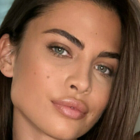 Yeva Smolenska Çıplak