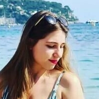 Yonia Çıplak