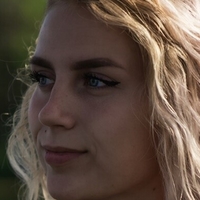 Yuliya Fox Çıplak