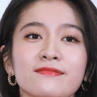 Zhang Xueying Çıplak